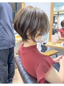 マグ ギンザ(mag ginza) 30代40代50代ショート白髪ぼかし白髪染め面長似合う髪型