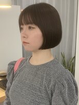 ユー トゥ イーズ(U too e's)&nbsp;ブリーチしないWカラー×ミニボブ　〈riko〉