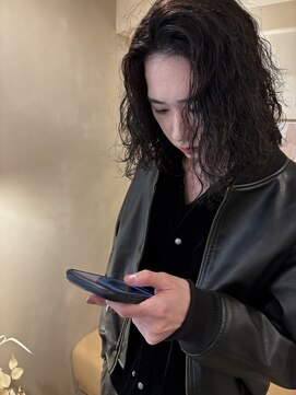 ラヴィズム 名駅店(LUVISM) スパイラルパーマ/メンズパーマ/波巻/マッシュ/波巻きスパイラル