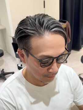 バース 梅田中崎町店(BIRTH) 50代40代白髪ぼかしシルバーメッシュバレイヤージュ