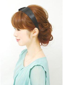 ゲッカビジン(GEKKABIJIN) ヌケ感のある大人のアップ《ヘアセット&着付 GEKKABIJIN》