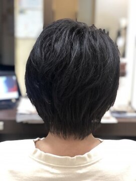 クアトロ 小山店(QUATRO) ショートレイヤー