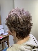 ショートアッシュグレーカラー