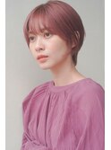 ピンク　大人かわいい　フェザーバング　マッシュショート