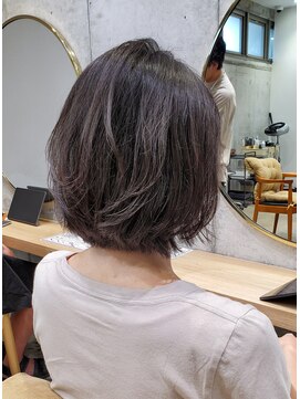 ガーデン オオタカノモリ(garden otakanomori) 30代40代ふんわりレイヤーカット×黒髪艶髪くびれボブヘア