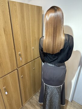 イオエ 梅田(ioe) ダブルカラー/大人ボブ/黒髪スタイル/髪質改善/縮毛矯正