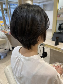 アッシュ 仙川店(Ash) 40代50代60代ショートボブ ボリューム 艶