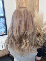 チェリッシュ(Cherish)&nbsp;立体感ウェーブプラチナホワイトベージュバウンシーカール