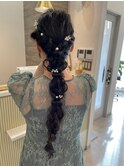 アレンジ　艶髪　髪質改善　ヘアセット　編みおろし　顔まわり