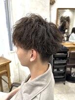 ジュノ(Jeuno)&nbsp;無造作ツイストスパイラルパーマ