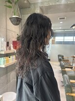 ゼストプラス(ZEST plus)&nbsp;大人ロングパーマスタイル