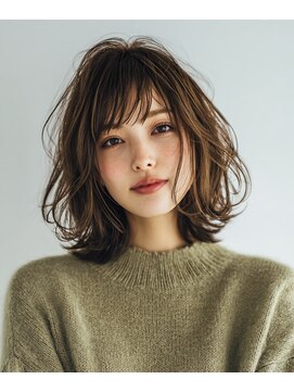 くびれレイヤー×透け感バング