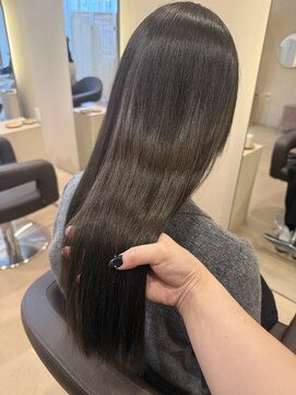 エリスホリエ(Eliss Horie) オリーブグレージュ