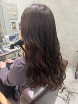 ハナビ(hanabi) 30代 明るい白髪染め 髪質改善 デジタルパーマロング