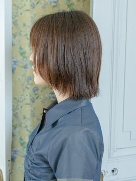 アラワラブルー(arrawarra blue) ナチュラルミディアムヘア/20代/30代/40代/50代/倉敷/白楽町