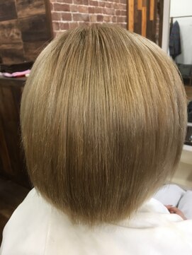 クラス(Class) ブリーチ毛の縮毛矯正。