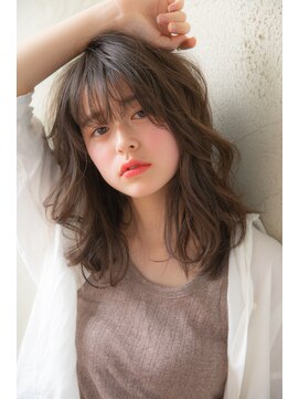 アンアミ オモテサンドウ(Un ami omotesando) Ｕｎａｍｉ島田梨沙】2018夏のシンプルウェーブ