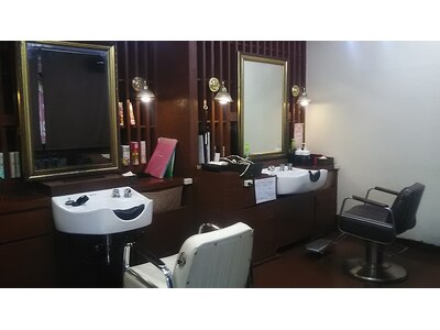 ヘアーアンビション 沖縄市店