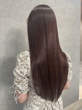 ムード カナザワ(mood kanazawa) まとまりのある艶感ロング