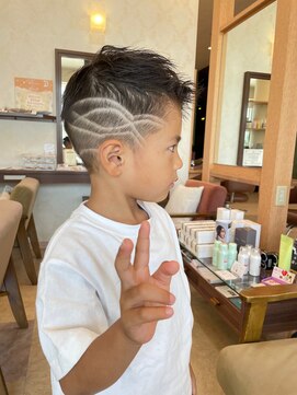 ヘアメイク ミチ 富田店(HAIRMAKE MICHI) 【MICHI 富田店 古作蓮】キッズカット バリアート