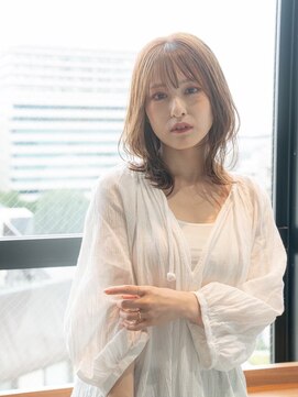 イオ 本厚木(io) 韓国レイヤーくびれシースルーバング小顔似合わせカット