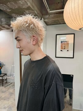 バブルス 溝の口(BUBBLES) ブリーチ × スパイキーショート【BUBBLES溝の口】