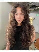 ナヌーク シブヤ(nanuk shibuya)&nbsp;nanukスパイラルパーマ・ビックウェーブパーマ