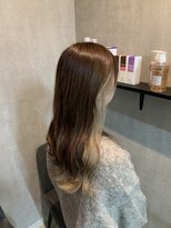 トリコ(ToricO) インナーカラー ダブルカラー インナーベージュ くすみ