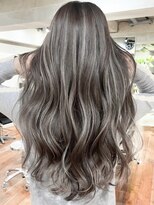 キング 梅田(K!ng) ブリーチハイライト髪質改善ダブルカラーレイヤーカット