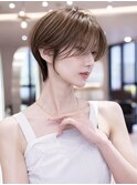 20代30代大人ガーリーハイライトココアブラウン小顔ショート　