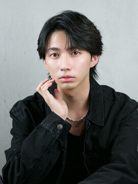 ザ サードヘアー 津田沼 (THE 3rd HAIR) フェザーパーマ　フェザーショート