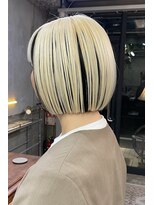 ザ デイ(THE DAY)&nbsp;抜きっぱなしブリーチ/2トーンカラー/ボブ