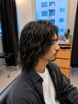 マジック(magic) 色気溢れるハイライト×波巻きスパイラルミディアム