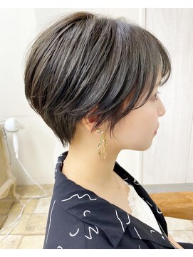 ジジ 代々木(Gigi) 大人かわいい丸みのあるショート　20代30代40代　代々木