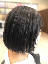 ヘアメイク アンテナ(hair make antenna) 前下がりボブ