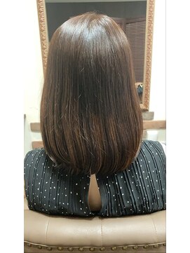 ヘアーデザイン ヴァローレ 南越谷 新越谷(Hair design Valore) 毛先明るく大人のハイライト