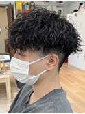 ツイストパーマ無造作パーマメンズマッシュ刈り上げツーブロック