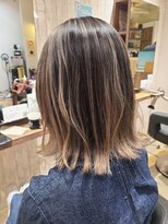 ヘアサロン フラット(hair salon flat) 20代30代40代大人かわいい前下がり外ハネボブ