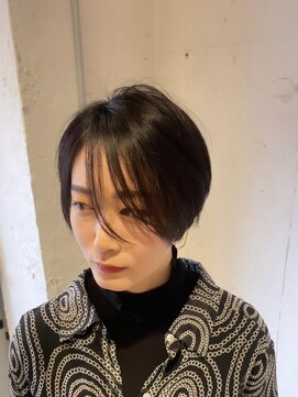 ナチュラル 渋谷店(Natural) モードテイストな黒髪ショート