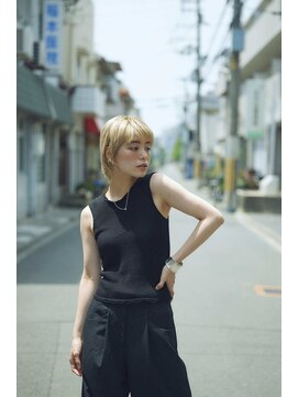 フーイ(hui) ショートウルフ