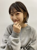 ミィ 浦和(mee)&nbsp;前髪カタログ　インナーグレージュ　顔型別ヘアスタイル特集