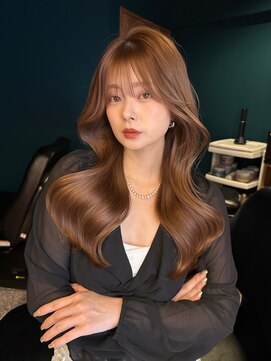 ボタン シブヤ(VOTAN SHIBUYA) 韓国ヘア/顔まわりカット/くびれヘア/前髪あり