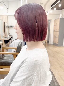 ネオリーブ クーロ(Neolive curro) 小顔タッセルボブ×美髪[ぱつっとボブ/縮毛矯正/横浜韓国]