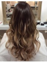 サファイア(SAPPHIRE) SAPPHIRE一押しプルエクステで外国人風グラデーション♪