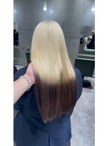 モニカ(MONIQA)&nbsp;ペールベージュ×ブラウン