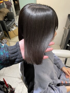 ウィリートーキョー 渋谷(WELLY TOKYO) 【20代、30代髪質改善ストレートで作る艶髪縮毛矯正】