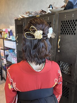 アチーブリス(achieve Liss) ボブハーフアップ卒業式大人可愛い和装ヘアアレンジ