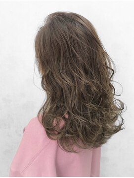 リープス(LEAPS) 外国人風ふわミディーベージュカラーイルミナカラーラフアレンジ