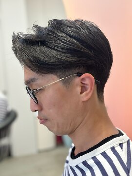 吉 前下がりツーブロ◎スタイリングが簡単なメンズヘア
