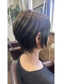 ショートボブ